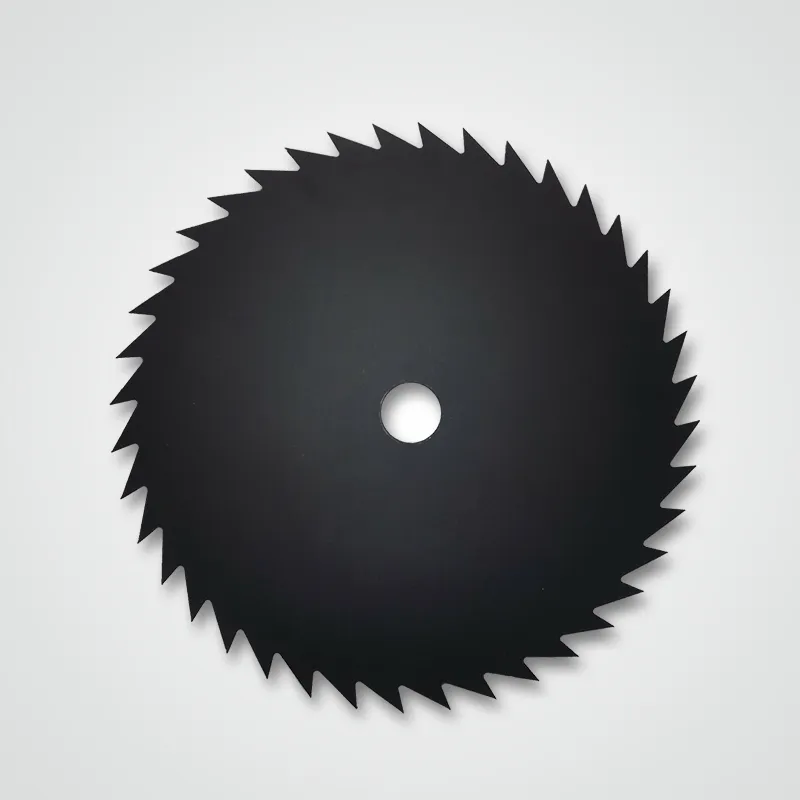 Black circular saw blade with 40 sharp teeth, Modell 8605